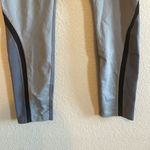 Athleta Spar Colorblock 7/8 Tight Color Silver Bells size small Photo 1