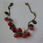 Red Sweet Cherry Crystal Beads Bracelet Photo 0