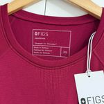 FIGS Salta Seamless Longsleeve Underscrub in Ombre Deep Cranberry, Size X-Small Photo 1