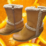 Rouge Helium  Tan Heeled Boots With Faux Fur‎ Accent Size 8.5 Photo 0