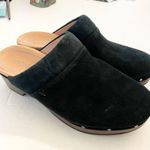 Vionic  Size 7 Kacie Wood Clog Women Black Suede Slip On Round Toe Photo 2