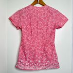 Elan  Scrub Medical Nurse Vet Top Pink Floral Smocked Women’s Size XS Cotton Photo 4