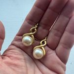 Good Tone Pearl Drop Earrings Gold Photo 0