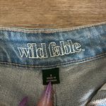 Wild Fable  Jeans Mom Distressed Light Wash Women’s 2 Photo 2