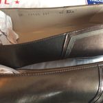 Salvatore Ferragamo NEW women's 8.5 AAA extra narrow shiny brown dress shoe NWOT Photo 2