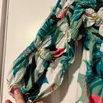 THML  Women’s Cropped Floral Top With Ribbing and Flowy Look Photo 2