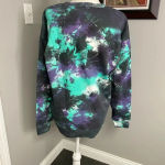 Disney  Tim Burtons The Nightmare Before Christmas Tie Dye Sweatshirt Size Medium Photo 3