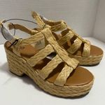 a.n.a A New Approach  Merlin Natural Chunky Heeled Sandal NWT Size 9.5 Photo 2