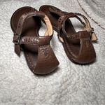 Frye  Carson Brown Leather Boho Thong Sandals Sz 7 Photo 12