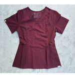 FIGS NWOT  Women Scrub Top Slim Fit V-Neck Healthcare Technical Collection Sz XXS Photo 0