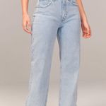 Abercrombie & Fitch 90s Relaxed Jeans Photo 0