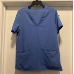 FIGS Casma Scrub Top Women’s Size Medium Blue Two Pockets V-Neck Shirt Health Photo 0