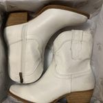 I Just Have to Have It White Cowgirl Booties Photo 0