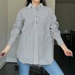 CLOSED Classic Oversized Stripe Shirt White and Grey Size Small Photo 5