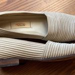 Talbots  Loafers Women’s Shoes Size 8.5 Chic Flats Formal Vintage Shoe Cream Photo 2