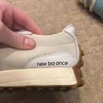 New Balance 327 shoes Photo 5