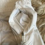 Lululemon  Hotty Hot Low Rise Lined 4” Short Photo 3