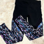 Fabletics  Leggings Womens Sz M 8 Black Color-Block Animal Mesh Accent See Pics Photo 0