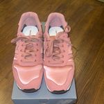 New Balance Women’s  WL373PSP, Size 7, Dusty Rose Photo 1