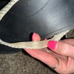 Olukai  Flip-Flops Photo 4