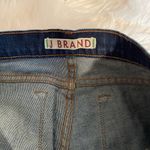 J Brand  size 27 straight leg jean Photo 4