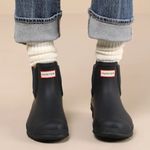 Hunter Original Chelsea Rain Boots – Women’s Size 6 Photo 0