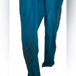White House | Black Market Turquoise Mid Rise Pret-A-Pedi Straight Crop Pant Photo 3