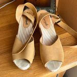 Free People 39 -  PASADENA TAN SUEDE WOODEN CLOG PLATFORM SANDALS Photo 1