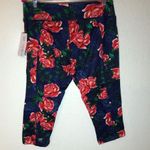 LuLaRoe Capri Jade Floral Roses Athletic Capri Leggings Sz 2X NWT Workout Pants Photo 13