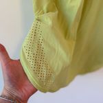 Lululemon Women's High Neck Split Hem Running Tank Neo Mint Size 6 Photo 5