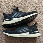 Adidas Black Ultraboost Photo 1