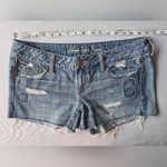 American Eagle  100% Cotton Women's Blue Distressed Denim Shorts Size‎ 10 Photo 2