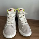 Nike Blazer Mid ’77 Vintage Light Bone Black Volt Suede Sneakers Women’s 10 Photo 1