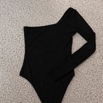 American Eagle  Off-The-Shoulder Black body suit  Photo 1