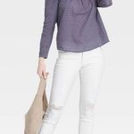 Universal Threads ‼️ Distressed White Skinny Jeans‼️ Photo 0