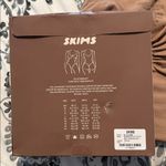 SKIMS SEAMLESS THONG BODYSUIT Photo 4