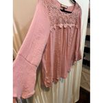 Olive Hill Women's Crochet Trim‎ Top Blouse Long Sleeve Pink Size Small Photo 2