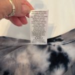 Time & Tru size small short sleeve black and grey tie dye knot front tunic EUC Photo 3