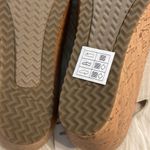 Skechers Women's Cream and Tan Sandals size 11 brand new with tag Photo 5