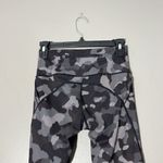 Athleta  Lightning Camo 7/8 Tight Black Gray Women's XS Photo 5