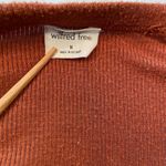 Wilfred Aritzia,  Free, Long‎ Sleeve scoop neck tee, ribbed, rust color, size M Photo 1