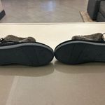 Toms Boots  Black and Brown Fur Winter Boots 9
GREAT SHAPE Photo 3