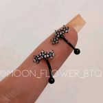 Black Triple Flower CZ Barbell Stud Earrings Photo 2