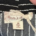 Hem & Thread  Black‎ White Striped Blouse Bow Neckline NWT Medium L4597 Photo 9