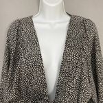 Princess Polly  New Mood Top Tie Front Deep V Size 8 Animal Print‎ Balloon Sleeve Photo 6
