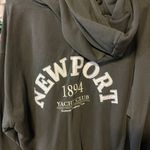 Newport Zip up Size XL Photo 1