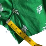 Ann Taylor  Viscose/Linen Blend Embroidered Pleated Paperbag Green Shorts Size 4 Photo 4