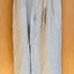 Club Monaco  Paperbag Waist Striped Cropped Pants Size 00 Photo 0