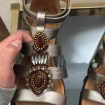 Comfort view beaded silver sandals size 8 Photo 10