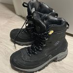 Columbia Snow Boots Photo 1